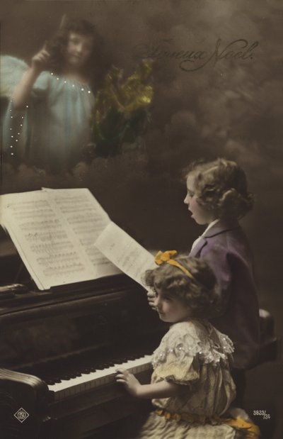 Enfants jouant du piano - French Photographer